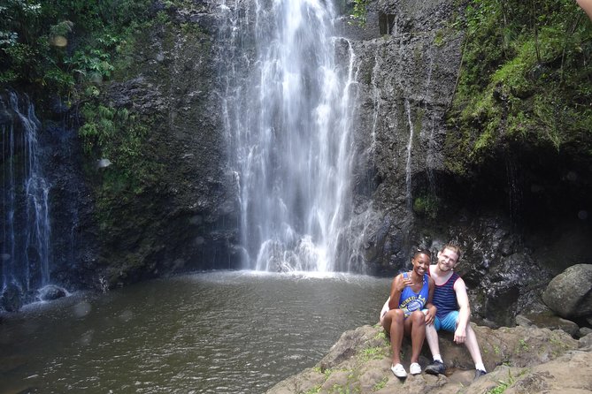 Maui: Famous Road to Hana Waterfalls and Lunch by Mercedes Van - The black sand beach hour: Wai’anapanapa State Park