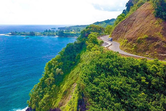 Maui: Famous Road to Hana Waterfalls and Lunch by Mercedes Van - Pua’a Ka’a State Park: swimming potential and cold reality