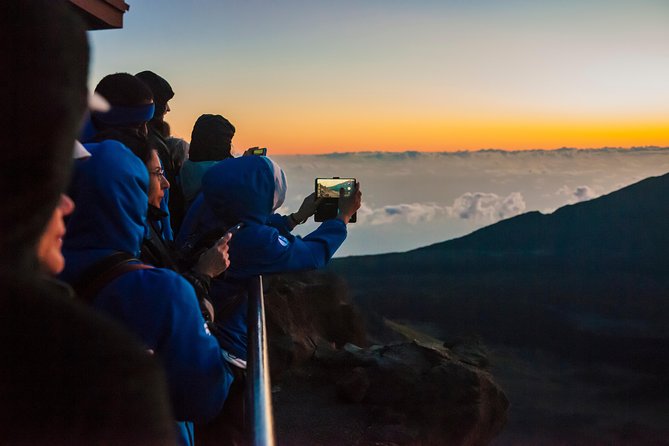 Maui: Haleakala Sunrise Spectacular with Local Breakfast - Cold weather is part of the deal, and you should plan for it