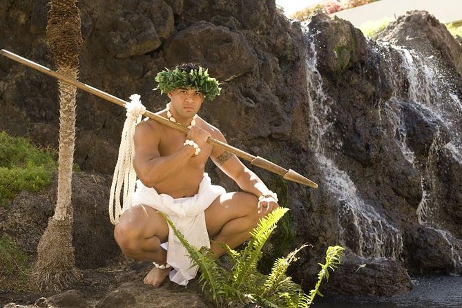 Maui Nui Luau at the Sheraton Maui Resort & Spa - Drinks, timing, and the outdoor-to-indoor reality