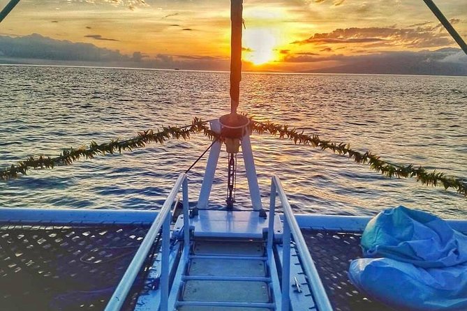 Maui Premium Sunset Dinner Cruise from Ka’anapali Beach - Live Music on Wednesdays and Saturdays