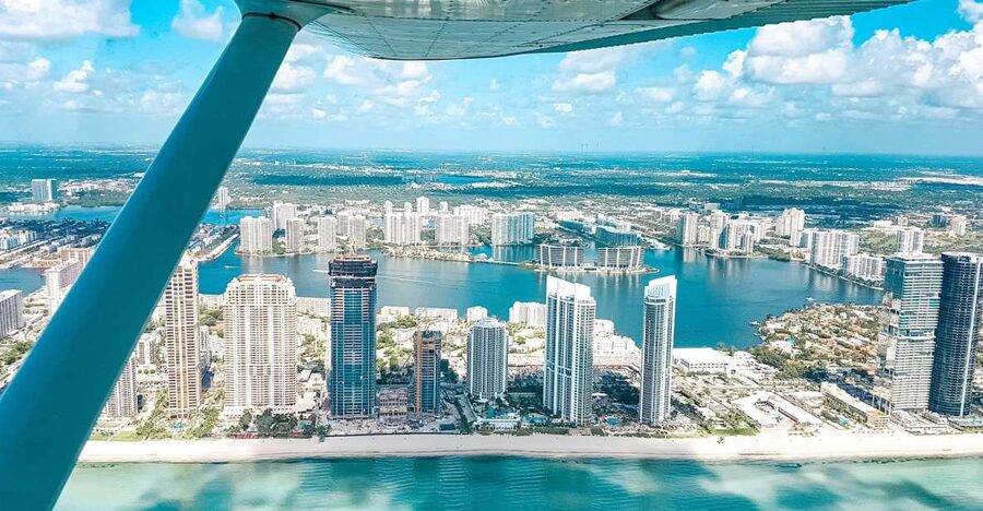Miami Beach: South Beach Private Airplane Tour with Drinks - Where You Meet, How Long This Really Takes, and What to Expect on Arrival