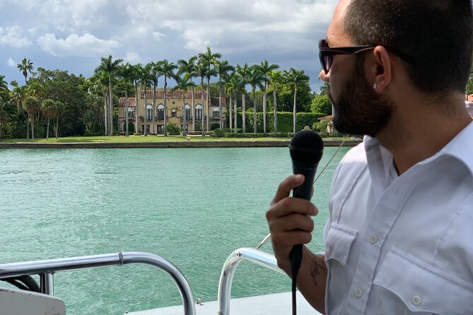 Miami Biscayne Bay rich and famous Sightseeing Boat Tour - Music, bilingual narration, and why comfort depends on your preferences