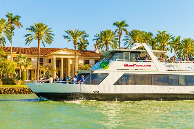 Miami Combo: City Tour, Biscayne Bay Cruise and Everglades Airboat Ride - Lunch and pacing at Bayside Marketplace: one hour can disappear fast