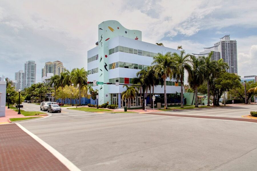 Miami: Duck Tour of Miami and South Beach - The Splashdown Into Biscayne Bay: The Moment It All Changes