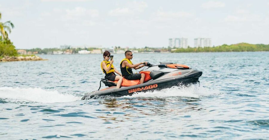 Miami: Jet Ski Rental in Biscayne Bay - Meeting at Sea Isles Marina, and What Happens Right Away
