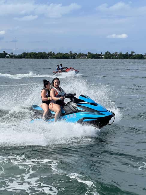Miami: Jet Ski Rental in Biscayne Bay - Staff That Make You Feel Safe, Including Named Instructors