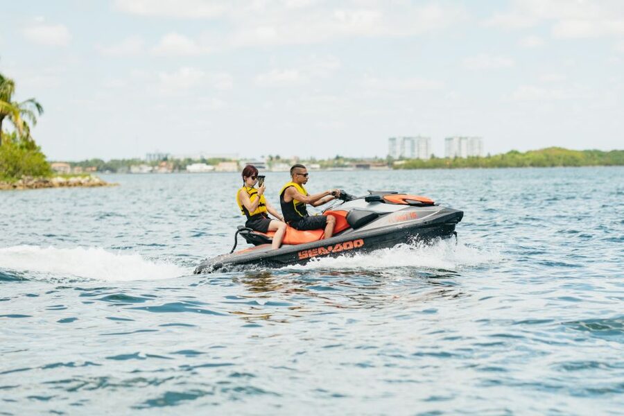 Miami: Jet Ski Rental in Biscayne Bay - Your 2-Hour Biscayne Bay Plan, Without the Guesswork
