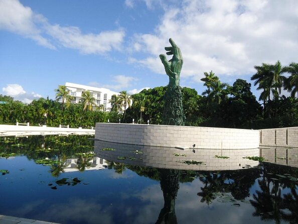Miami: Open-top Bus Sightseeing Night Tour with Live Guide - Key things to know before you board