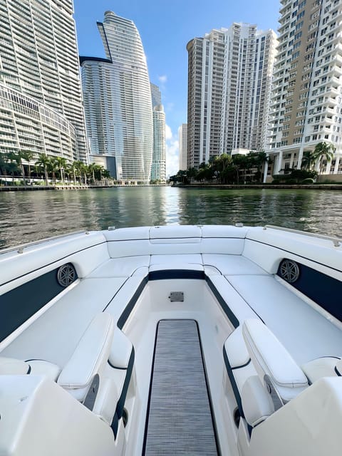 Miami: Private Boat Charter Guided and Tailored Experience - Why a private charter from the Miami River is a smart Miami move
