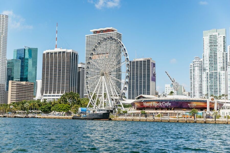 Miami: Sightseeing Speedboat Tour - Guides, Music, and the Humor That Makes the Ride Memorable