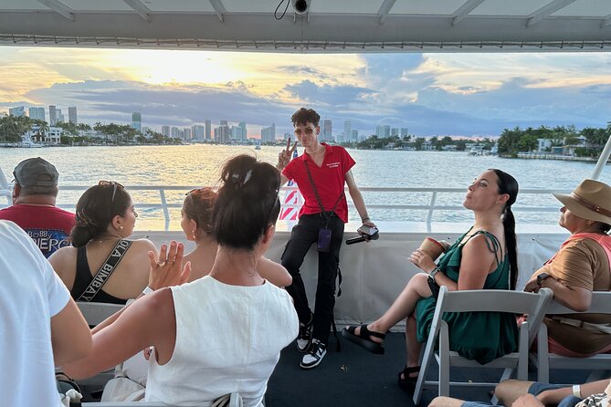 Miami Skyline Boat Cruise Past Millionaire's Homes Optional Stop - Best times to book: day views versus the 10 PM party cruise