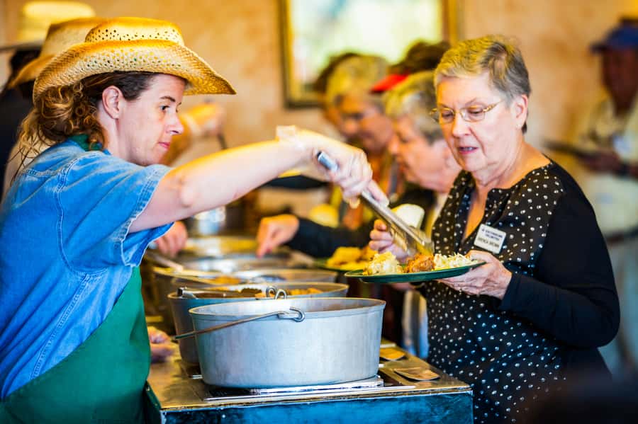 Moab: Colorado River Dinner Cruise with Music and Light Show - Price and Value: Is $108 a Good Deal?