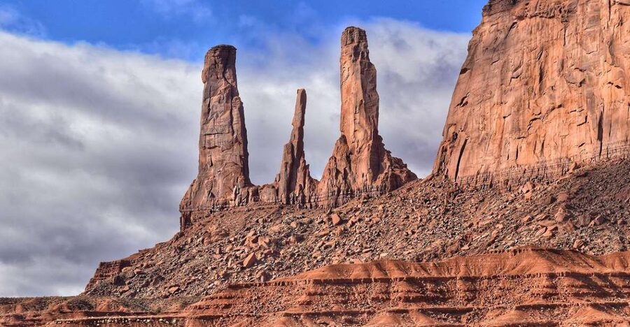 Monument Valley: Scenic 1.5-Hour Tour - Getting to the route start at The View Hotel