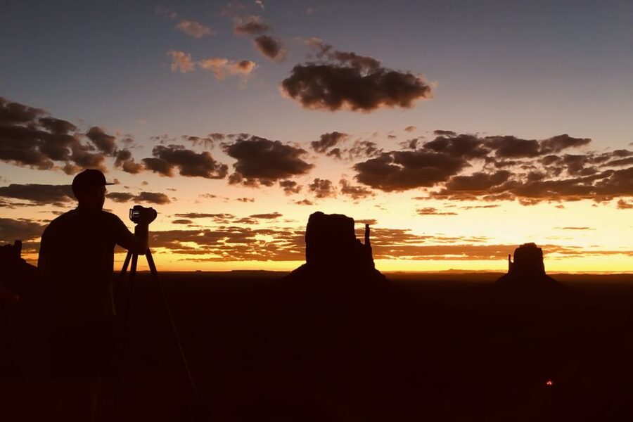 Monument Valley: Sunset Tour with Navajo Guide - Key things you’ll notice on this sunset tour
