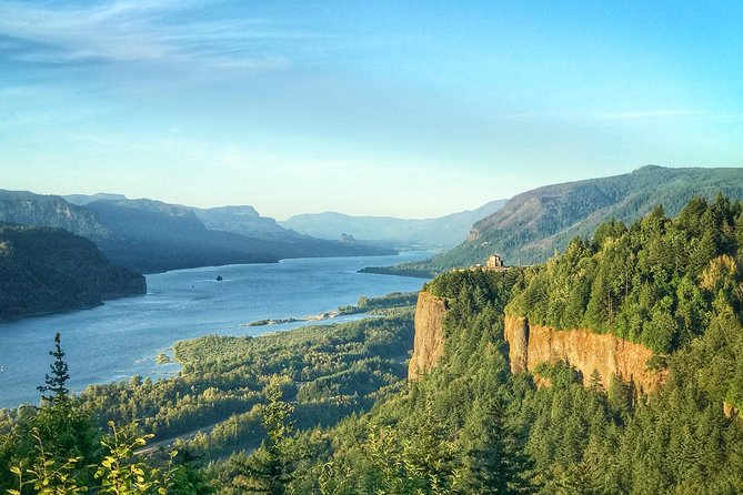 Multnomah Falls and Columbia River Gorge Half-Day Hiking Tour - Practical tips from what guides emphasize and what people report
