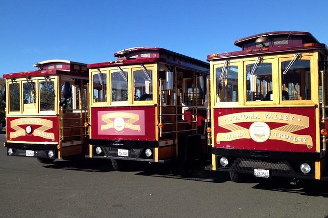 Napa Valley Wine Trolley Classic Tour - Lunch at a Winery: Included Comfort That Changes the Mood of the Day