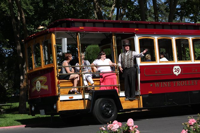 Napa Valley Wine Trolley Classic Tour - Rain, Wind, and When the Trolley Might Be Replaced