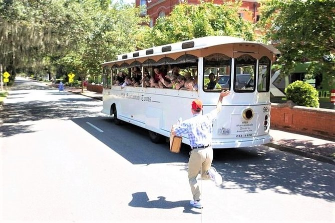 Narrated Historic Savannah Sightseeing Trolley Tour - Why This Savannah Trolley Is Such a Good First-Day Move