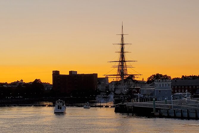 Narrated Sunset Cruise of Boston Harbor - Rowes Wharf Setup: Getting on Board and Using the 90 Minutes Well
