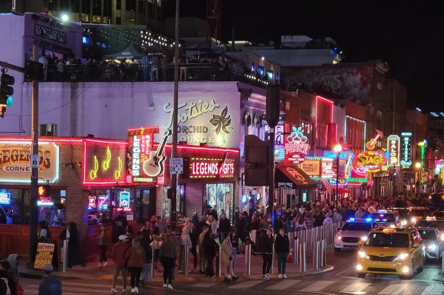 Nashville: Music City Nighttime Trolley Tour - A 90-minute Nashville soundtrack on wheels