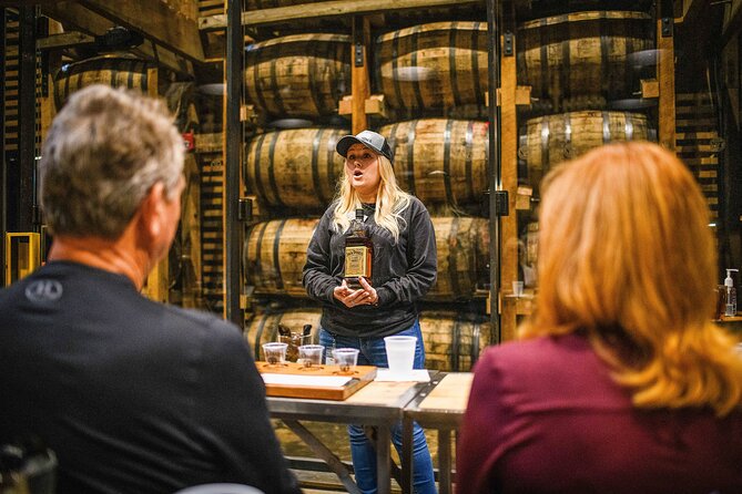 Nashville to Jack Daniel's Distillery Bus Tour + Whiskey Tastings - Meeting point and the 9:00am vs 12:00pm timing reality
