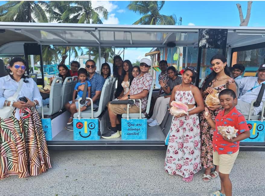 Nassau: Bahamas Culture Tour with Electric Trolley and Water - Queen’s Staircase and the Nassau viewpoint effect