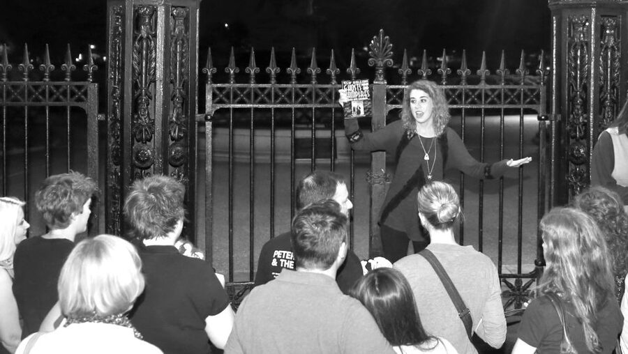 New Orleans: 5 in 1 Ghost & Mystery Evening Tour - Haunted Tavern Stop, Plus Optional Drinks at the Start