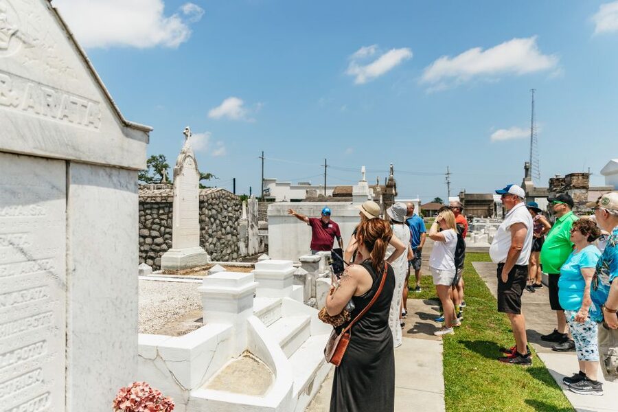 New Orleans: Cemetery Tour - Voodoo Lore and the French Quarter Connection