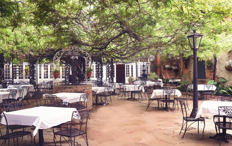 New Orleans: 'Court of Two Sisters' Jazz Brunch Buffet - Dessert choices, bananas foster and the one thing to manage