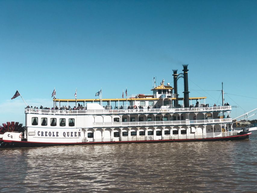 New Orleans: Creole Queen History Cruise with Optional Lunch - Getting on Board at the Riverwalk-Canal Street Dock