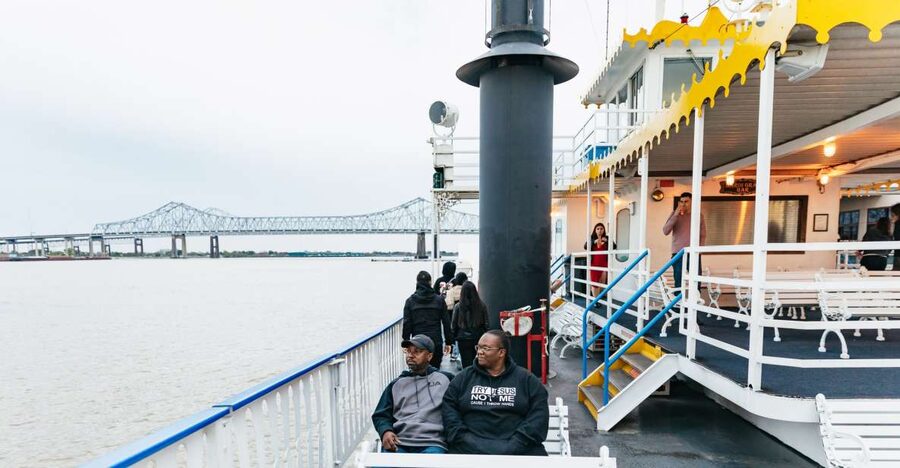 New Orleans: Evening Jazz Boat Cruise with Optional Dinner - Getting on at Riverwalk on Poydras Street Dock