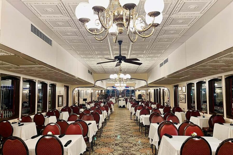 New Orleans: Evening Steamboat Jazz Cruise + Optional Dinner - Optional Creole dinner buffet: what you get, what to watch for
