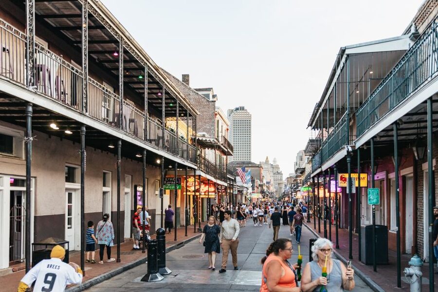 New Orleans: French Quarter Sightseeing Carriage Ride - Jackson Square to St. Louis Cathedral: the classic warm-up loop