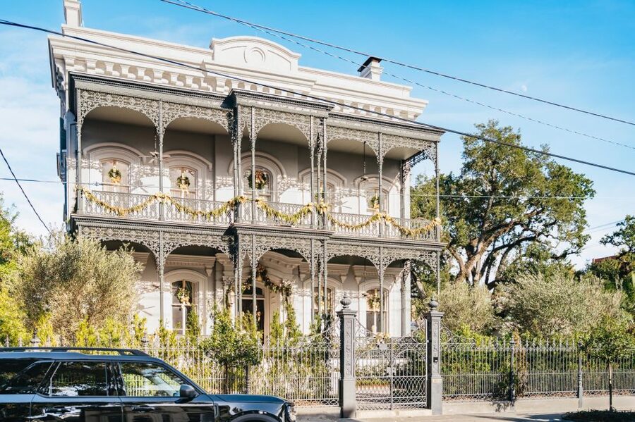 New Orleans: Garden District Guided Walking Tour - Garden District in 2 Hours: Pace, Comfort, and Where You End Up