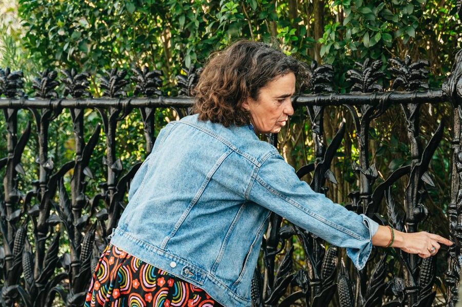 New Orleans: Garden District Guided Walking Tour - Ending at Magazine Street: Turn the Walk Into a Meal and a Browse