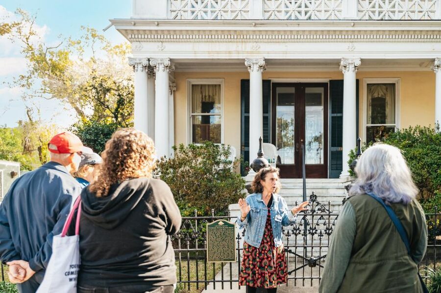 New Orleans: Garden District Guided Walking Tour - Who Should Book, and Who Might Want a Different Option?