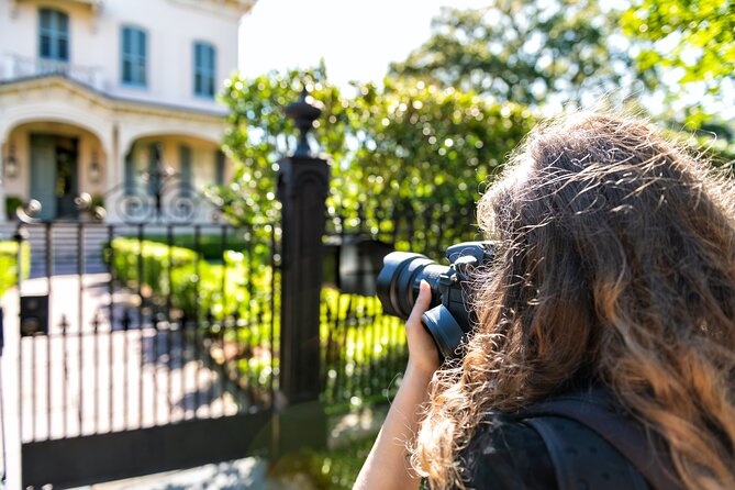 New Orleans: Garden District Tour - Garden District mansions on a guided, story-first stroll