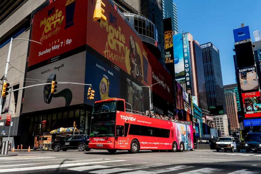 New York City: 24 or 48-hour Hop-on Hop-off Bus Tour - Where to start: Times Square North and South, 7th Ave