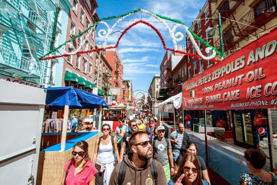 New York City: Bus Tour from Manhattan - Rebuilt World Trade Center Area and the Finish Near Herald Square