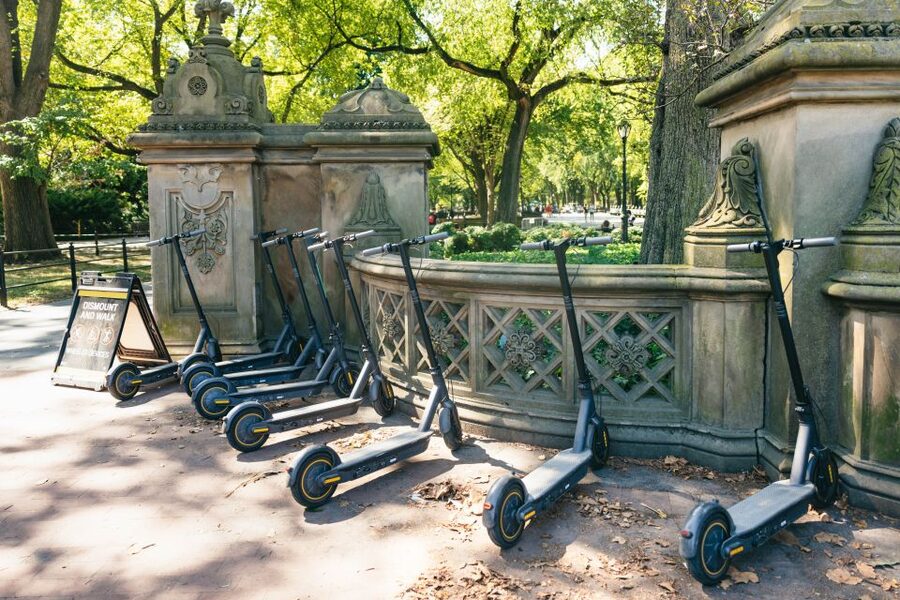 New York City: Central Park Electric Scooter Tour - Safety briefing, masks, and scooter comfort basics