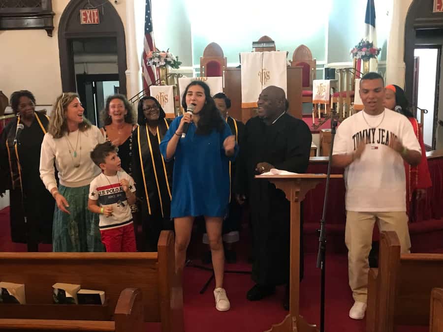 New York City: Harlem Gospel Live Music Concert - Accessibility and who this fits best