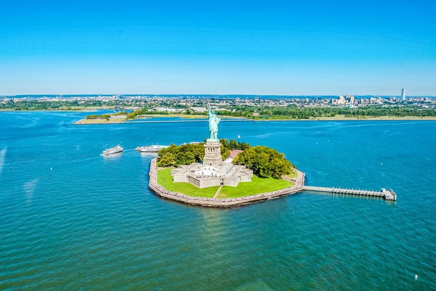 New York City: Manhattan Helicopter Tour - The Statue of Liberty and Ellis Island: the signature close-up moment