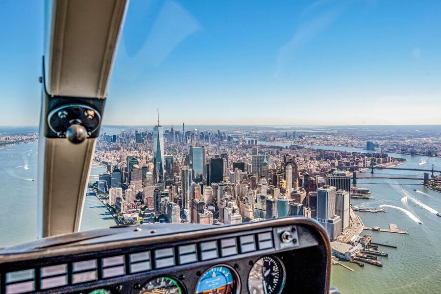 New York City: Manhattan Helicopter Tour - What the narrated audio is like, and why it sometimes surprises people