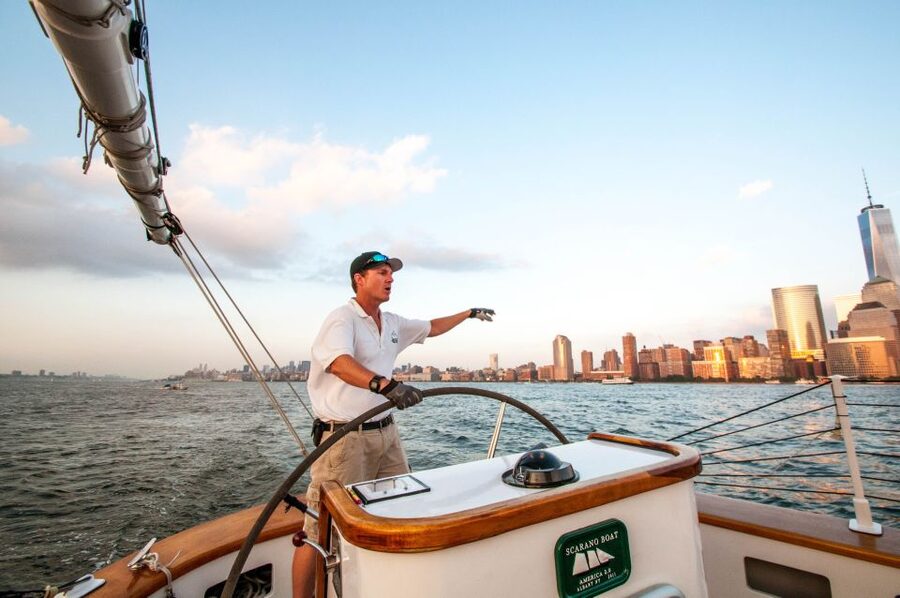 New York City: Sunset Sail Aboard a Schooner - Drinks and the included first pour