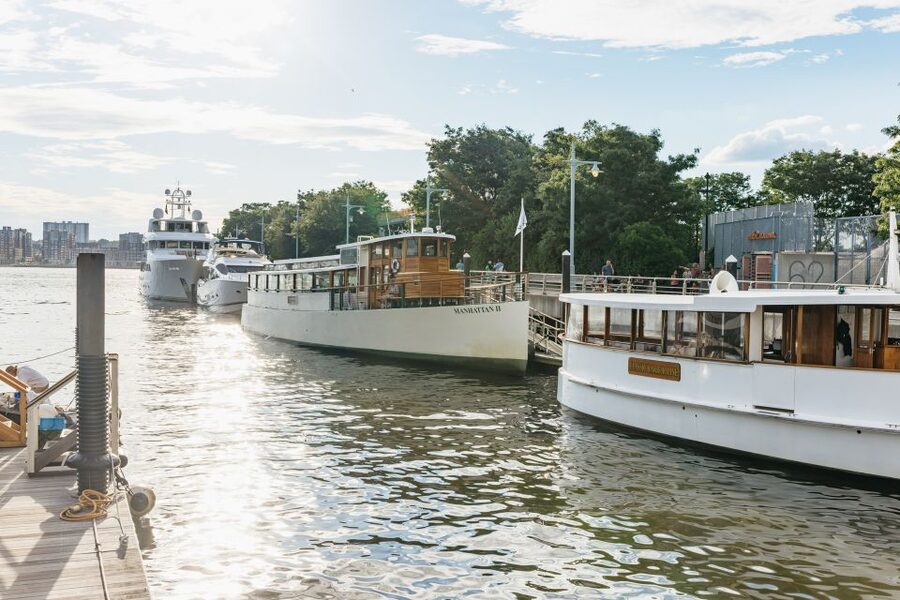 New York City: Sunset Yacht Cruise - Why This Sunset Yacht Cruise Makes Sense in NYC
