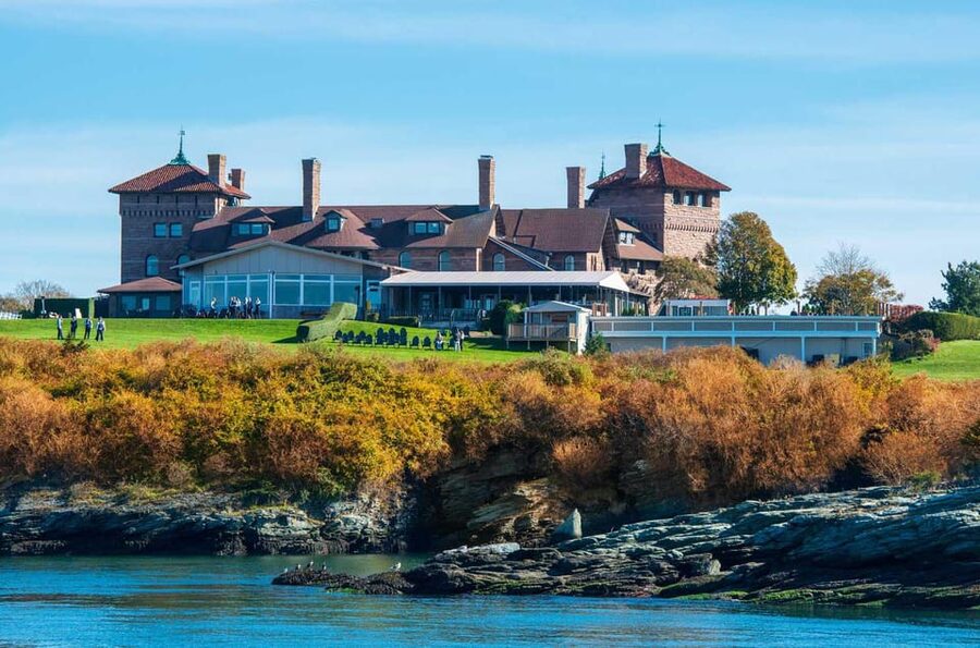 Newport, RI: Evening Cocktail Cruise of Narragansett Bay - Cocktails Included: The Drink Plan and the Onboard Bar Reality