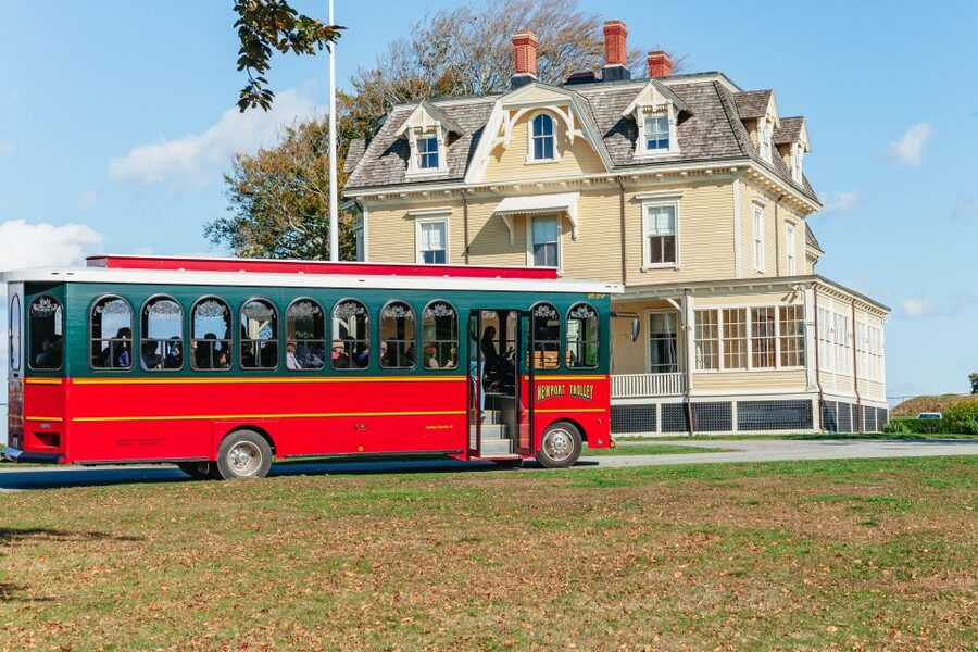 Newport: Scenic Trolley Tour - Over 150 points of interest in a 90-minute ride: what you’ll actually notice