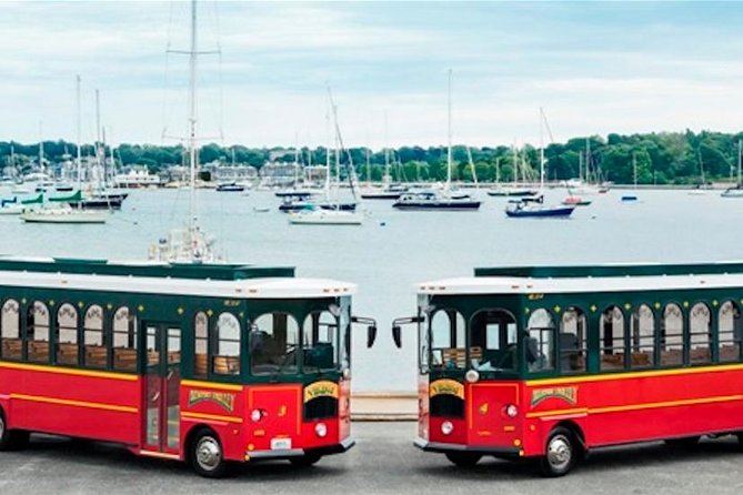 Newport Trolley Tour with Breakers Mansion - Viking Tours - The 90-minute trolley loop over Ocean Drive and Bellevue Avenue