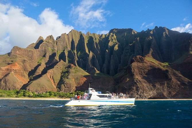 Ni'ihau and Na Pali Coast Snorkel Boat Tour - Na Pali Coast State Wilderness Park: the cliff views you can’t get from land